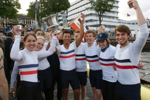 Jubel in der EKRC-Crew nach dem Achter-Triumph.